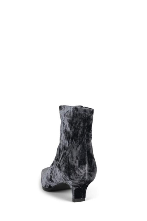 Voguishsteps.shop390c1fabdd 3