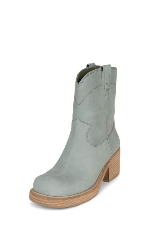 Voguishsteps.shop5180ab3288 2