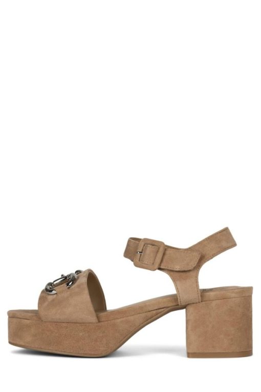 Voguishsteps.shop6750e2cde2 3