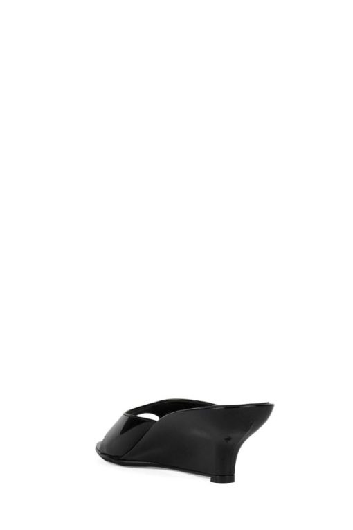 Voguishsteps.shopd55fd1d2d3 3