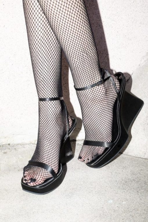 Voguishsteps.shopf046a45458 4
